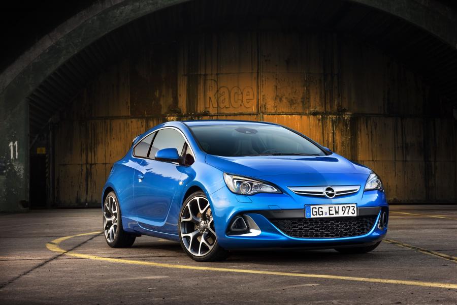  Opel Astra OPC 2012 года  (фото 34 из 64)